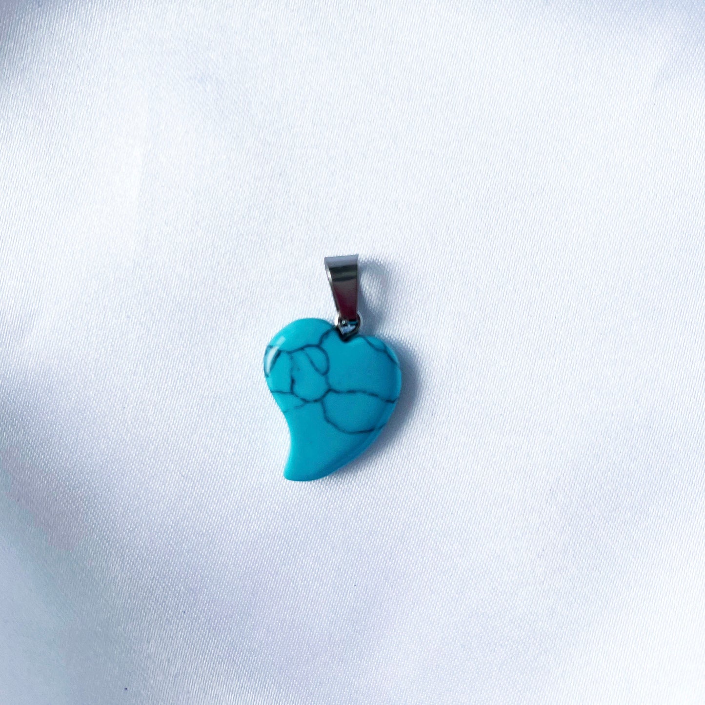 Heart shape crystal pendant
