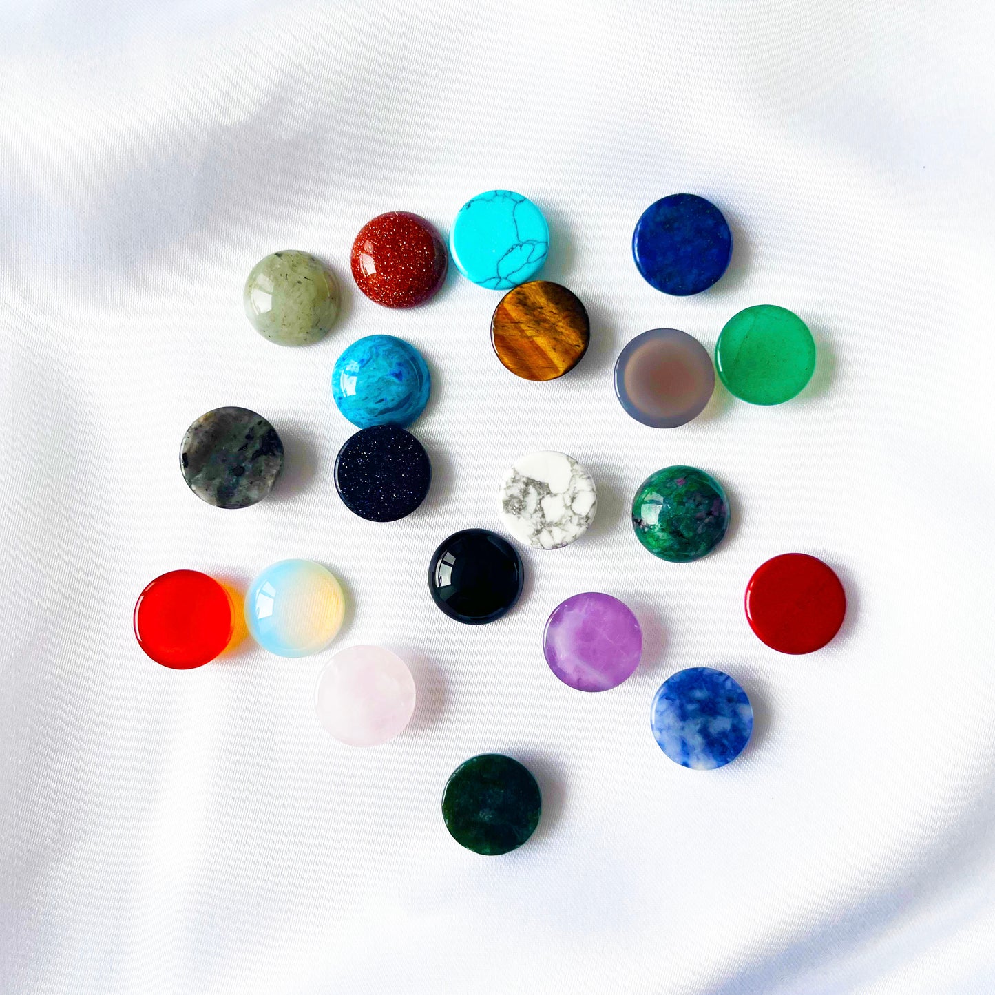 14mm Round Cabochons Flatback Dome (no hole)